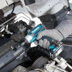 Makita TW140DSAEX, 2 X 12V 2.0AH LI-ION 3/8 DR Impact Wrench 140NM -Portwest Sales 1664243825 TW140DSAEX20x203